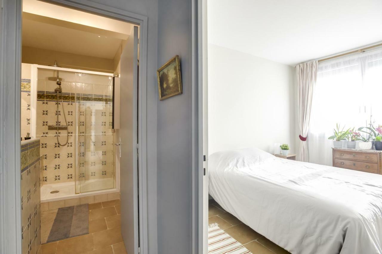 Charming Apartment With Terrace By Weekome Parigi Esterno foto